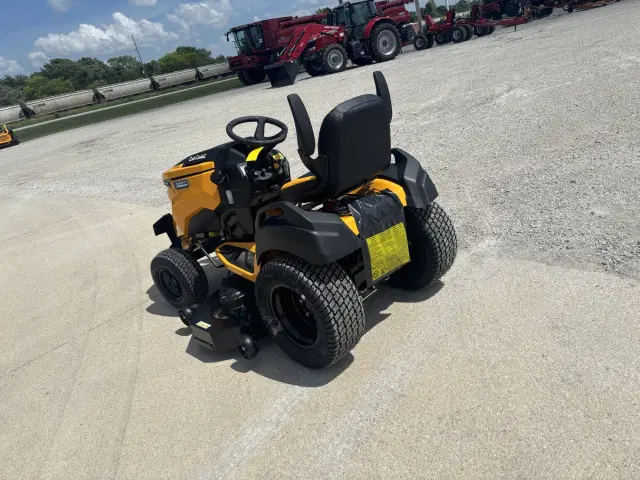 Image of Cub Cadet XT2 GX54D equipment image 4