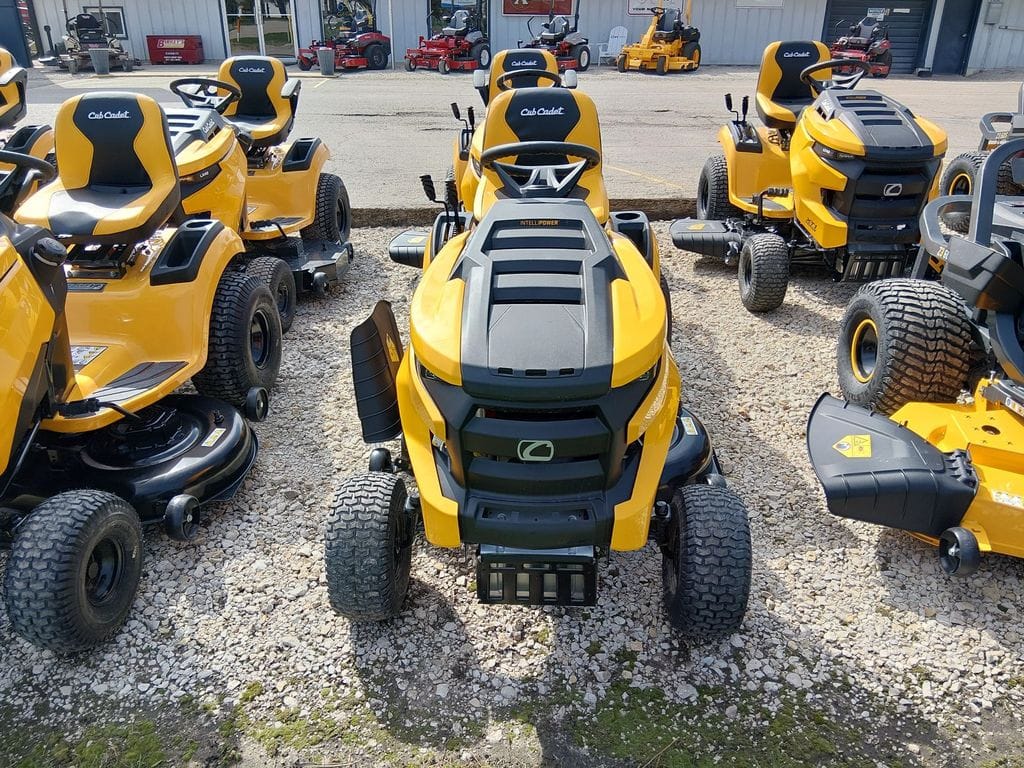 2026 Cub Cadet XT1 LT42 Equipment Image0