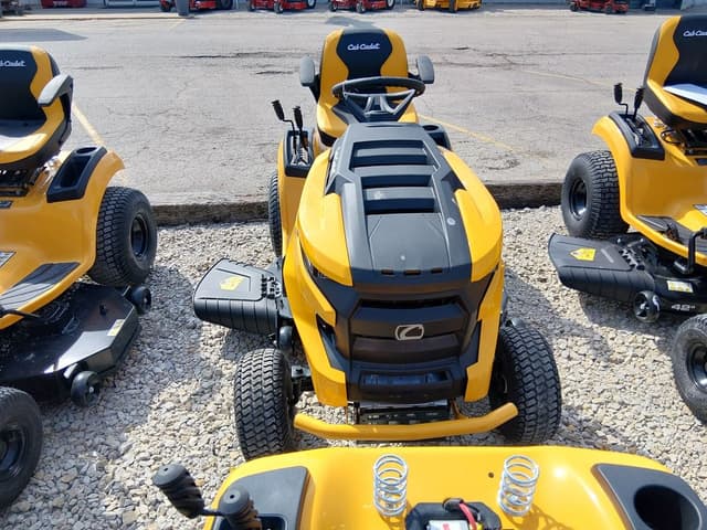 Image of Cub Cadet XT2 LX42 equipment image 1