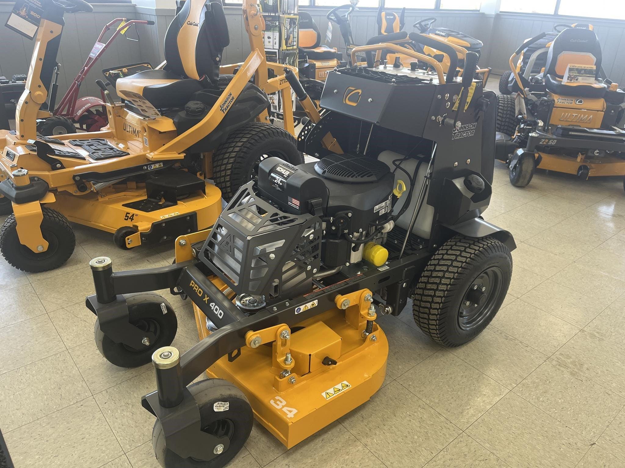 2026 Cub Cadet Pro X 400 Equipment Image0