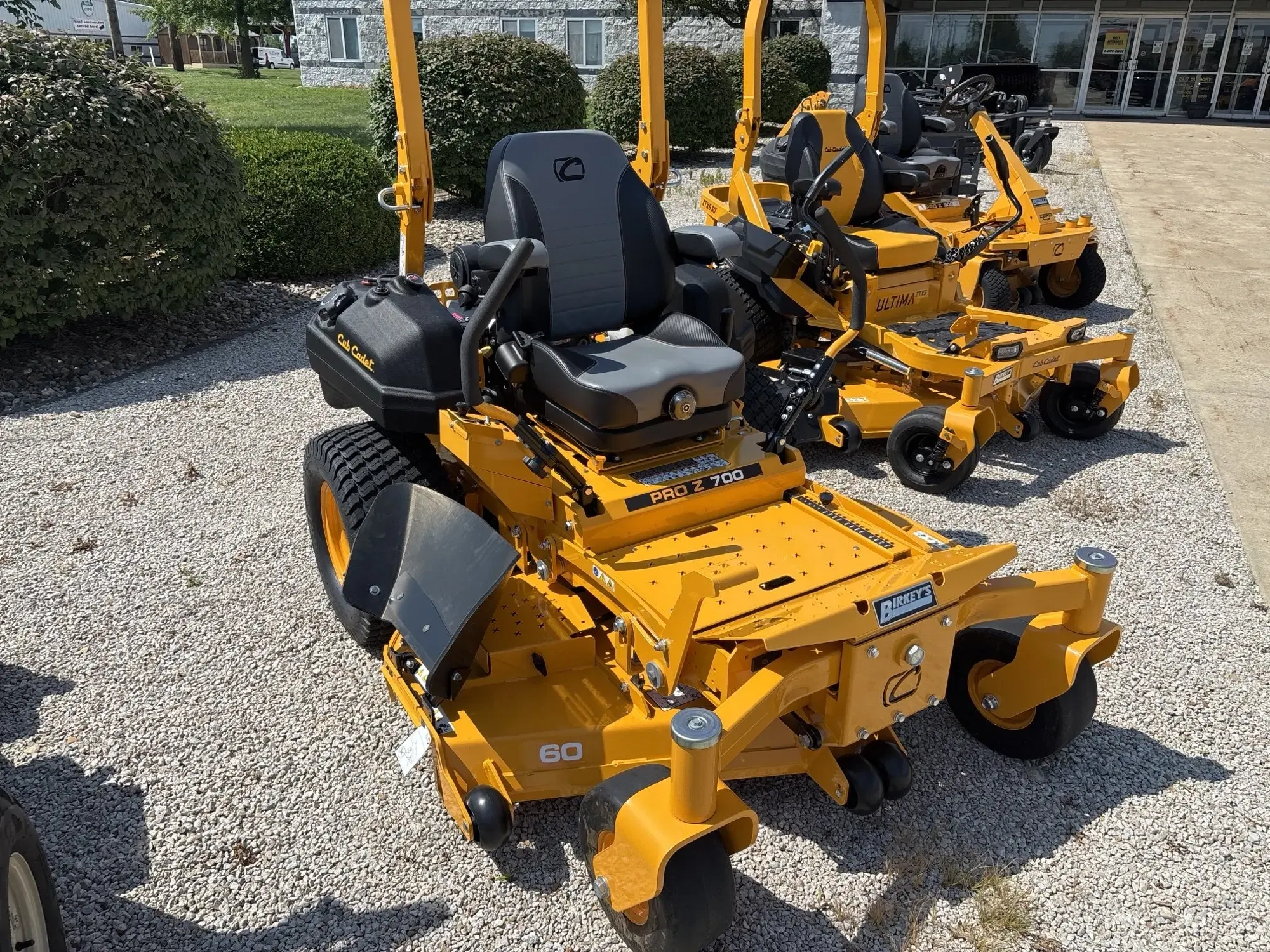 2026 Cub Cadet Pro Z 760L Equipment Image0