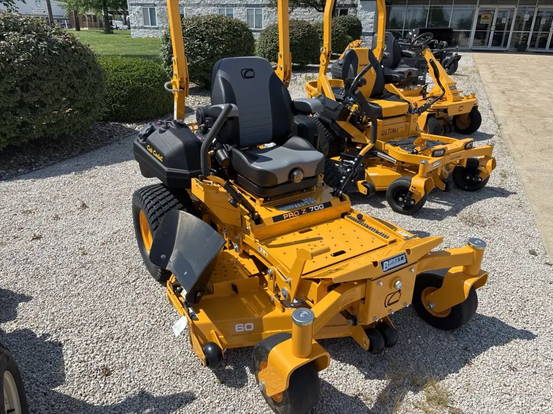 Image of Cub Cadet Pro Z 760L Primary Image