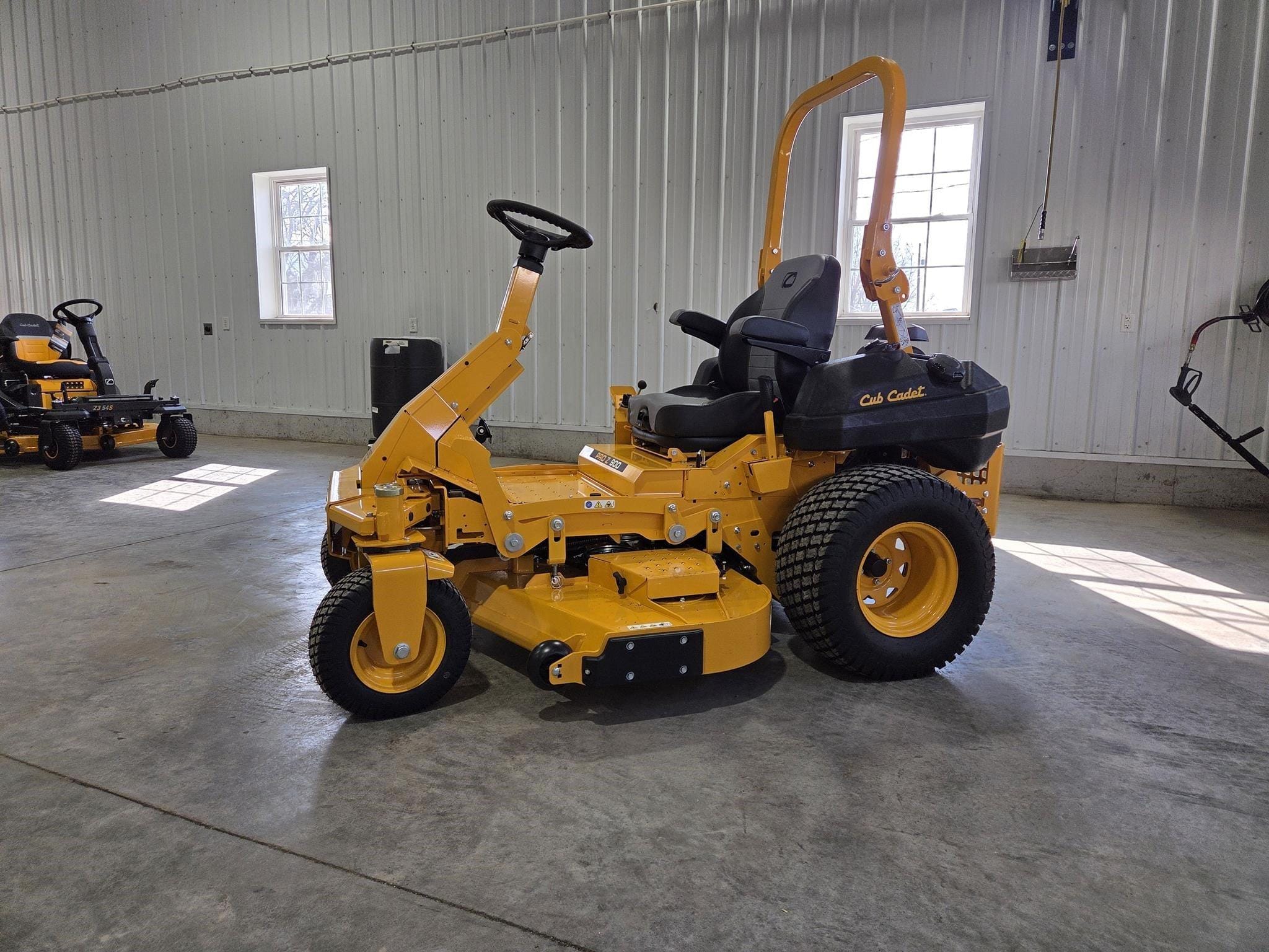 2026 Cub Cadet Pro Z 960S Equipment Image0