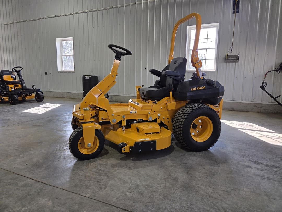 Image of Cub Cadet Pro Z 960S Image 0