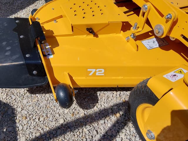 Image of Cub Cadet Pro Z972S equipment image 4