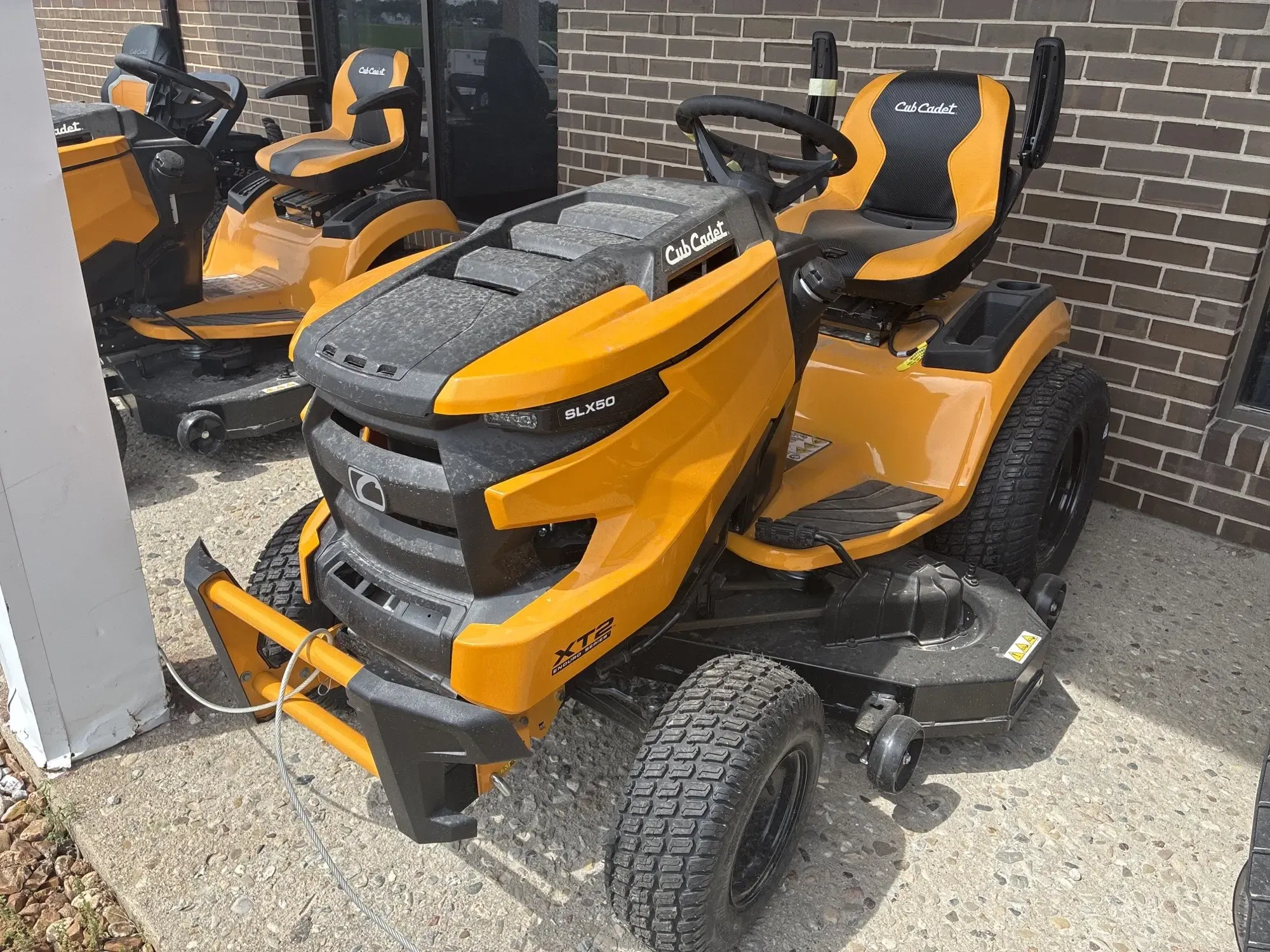 Main image Cub Cadet XT2 SLX50