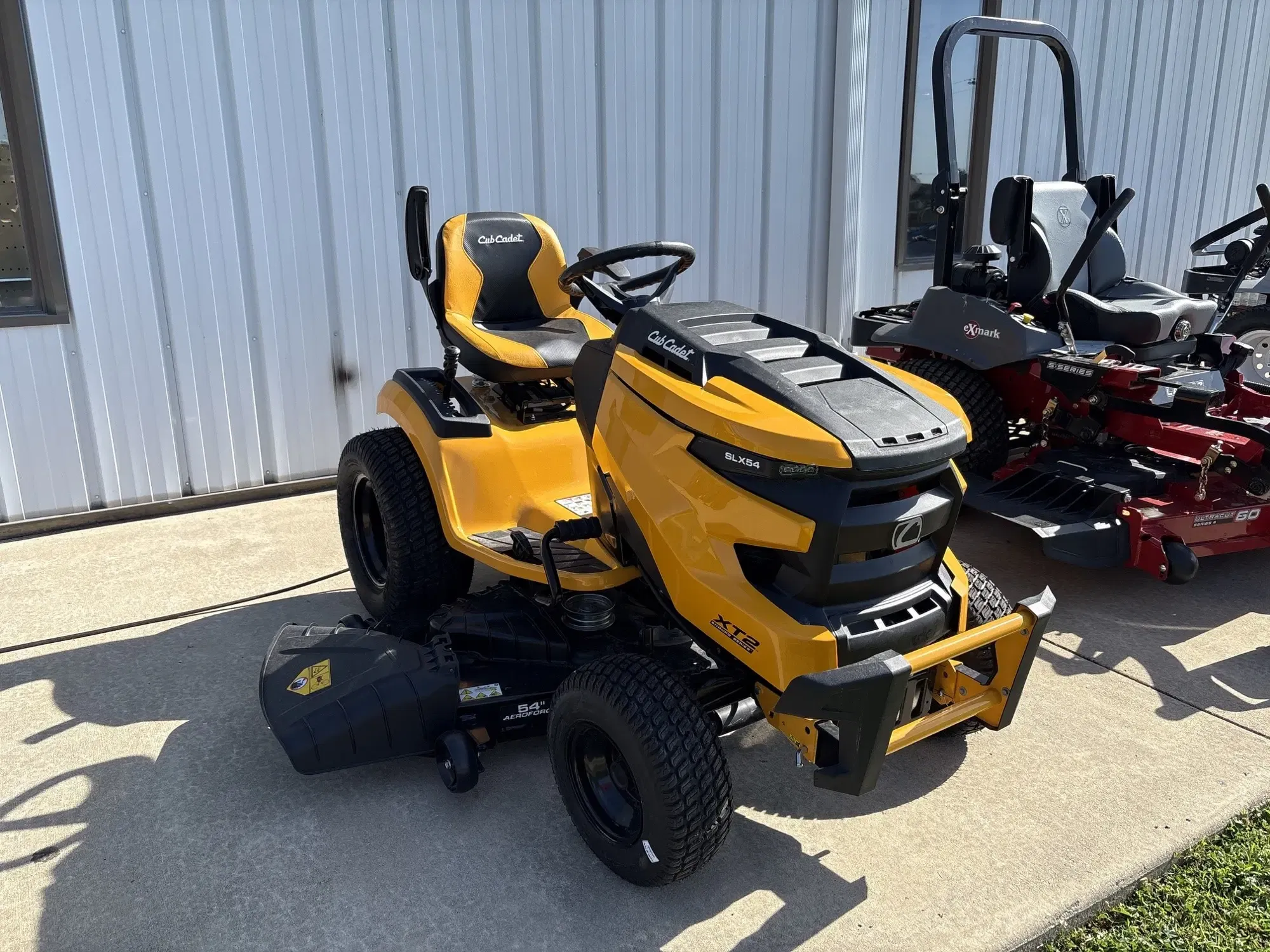 2026 Cub Cadet XT2 SLX54 Equipment Image0