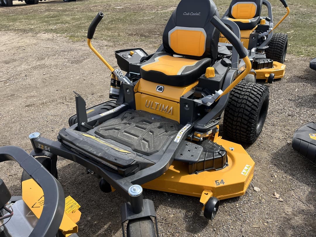 Image of Cub Cadet Z2 54 Image 0