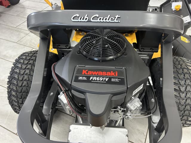 Image of Cub Cadet Z2 54 equipment image 4
