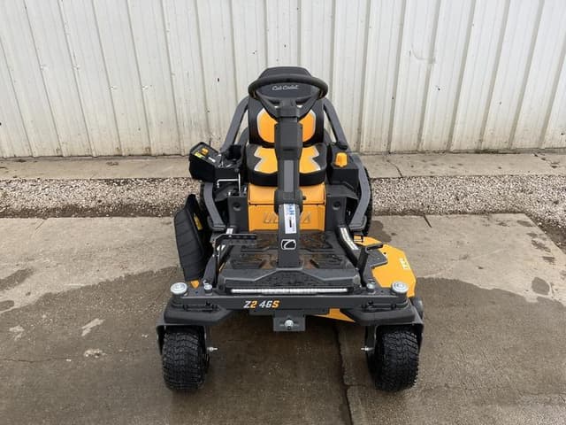 Image of Cub Cadet Z2 46S equipment image 4