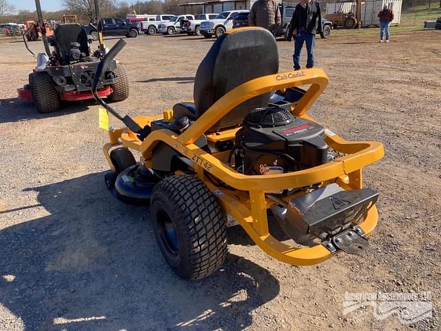 Image of Cub Cadet Ultima ZT1 equipment image 3