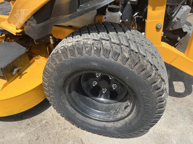 Image of Cub Cadet Ultima ZTX5 equipment image 3