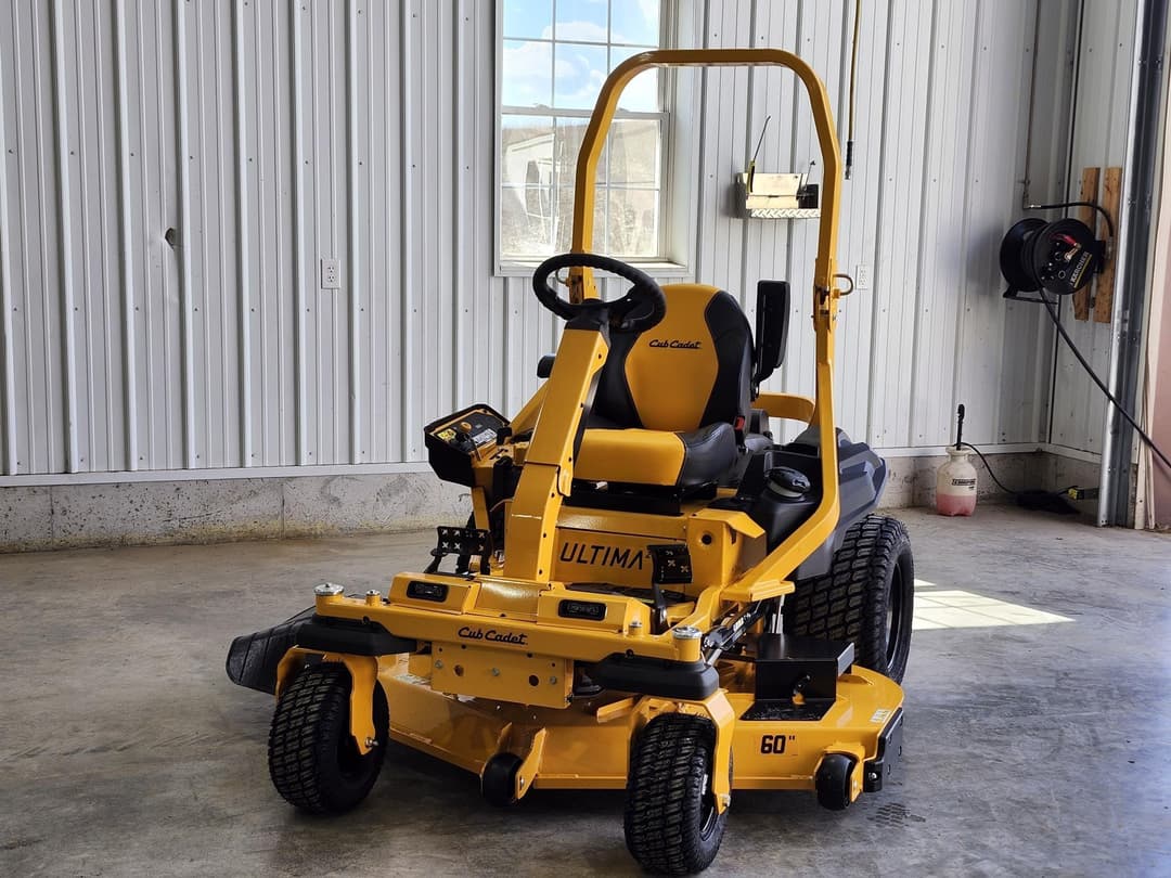 Image of Cub Cadet Ultima ZTXS4 Image 1