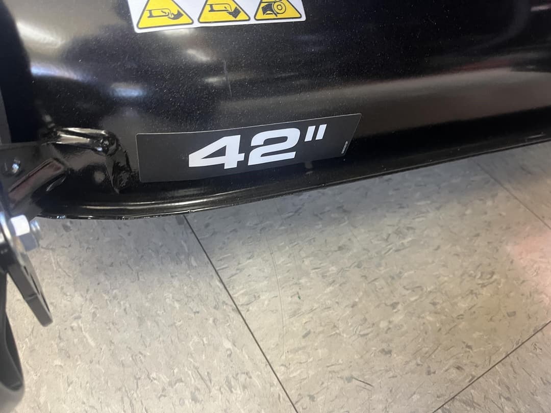 Image of Cub Cadet XT1 LT42 Image 1