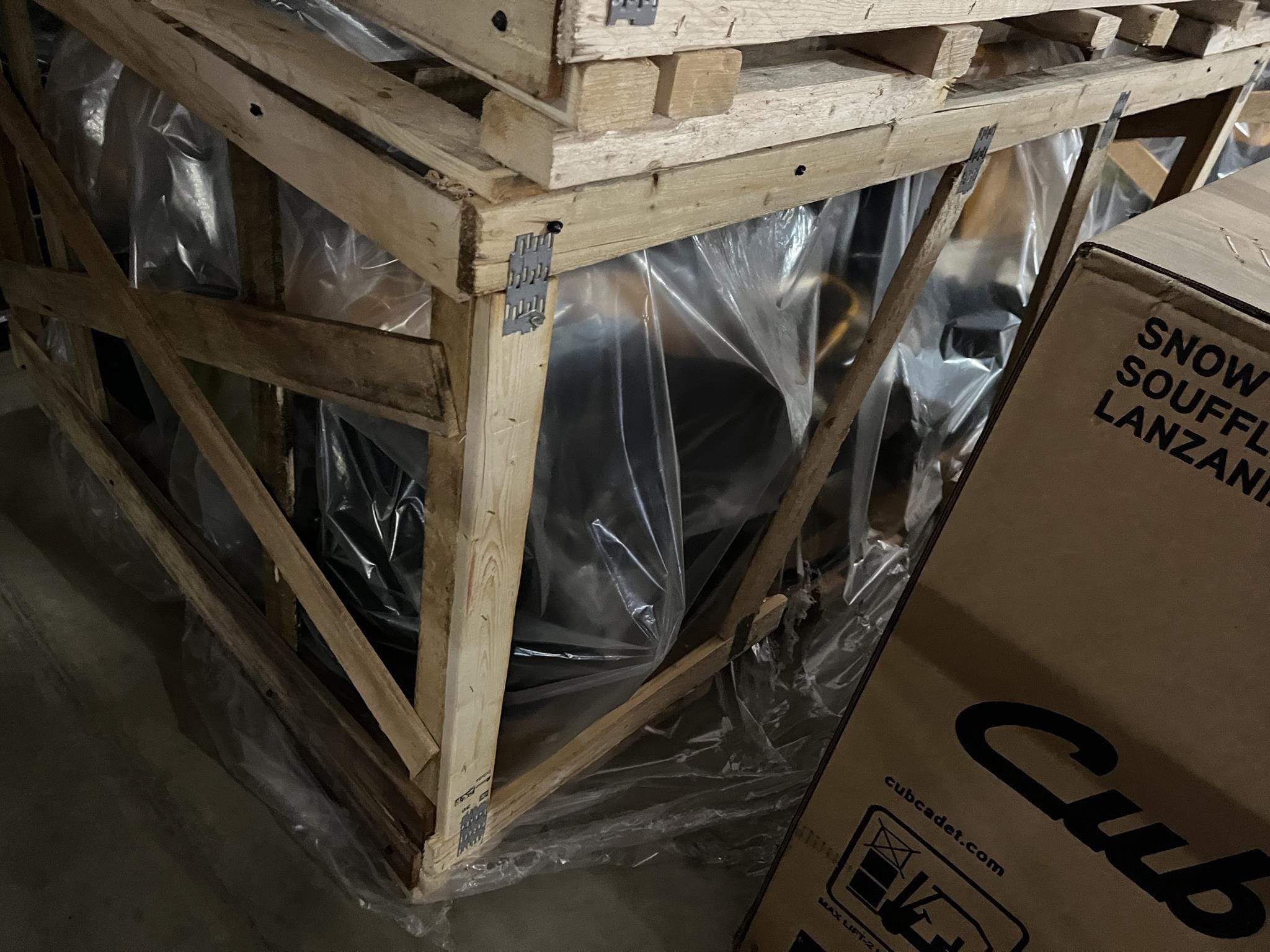 2026 Cub Cadet XT1 LT42 Equipment Image0