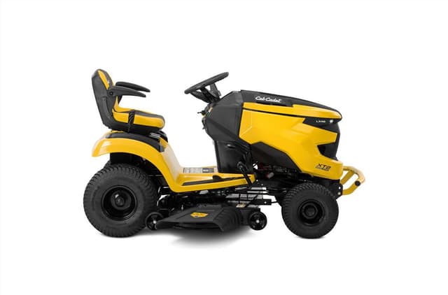 Image of Cub Cadet XT2 LX46 equipment image 4