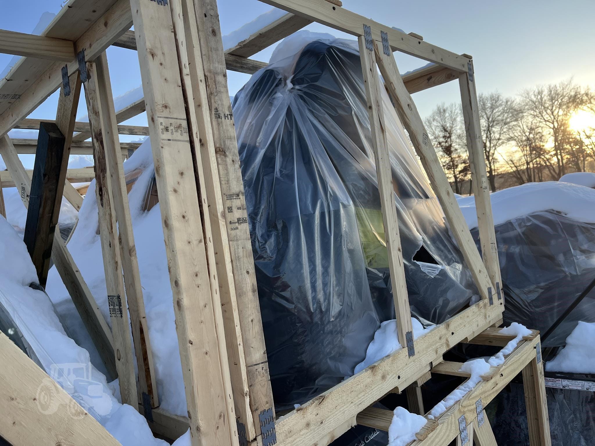 2026 Cub Cadet XT2 SLX54 Equipment Image0