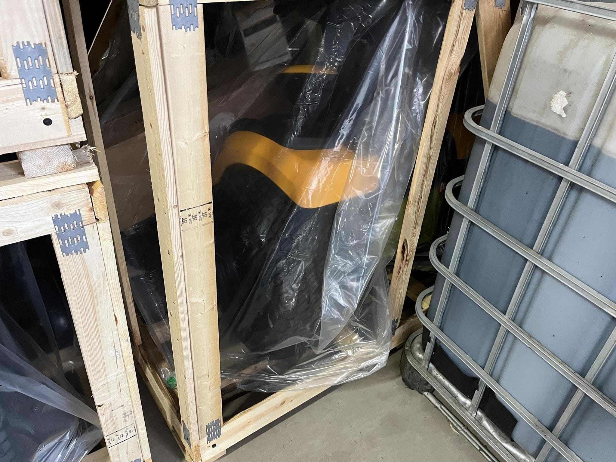 2026 Cub Cadet XT2 SLX54 Equipment Image0