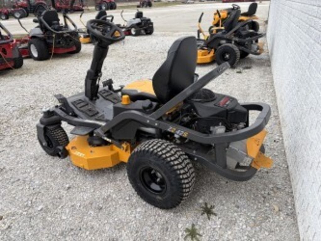 2026 Cub Cadet Z2 42S Equipment Image0