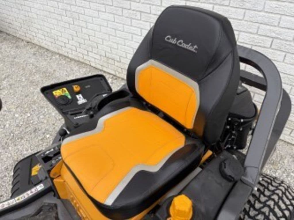 Image of Cub Cadet Z2 42S Image 1