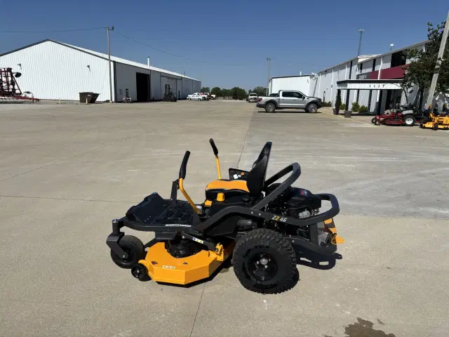 Image of Cub Cadet Z2 46 equipment image 4