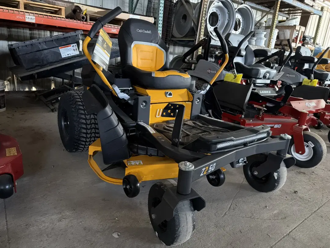 Image of Cub Cadet Z2 50 Image 0