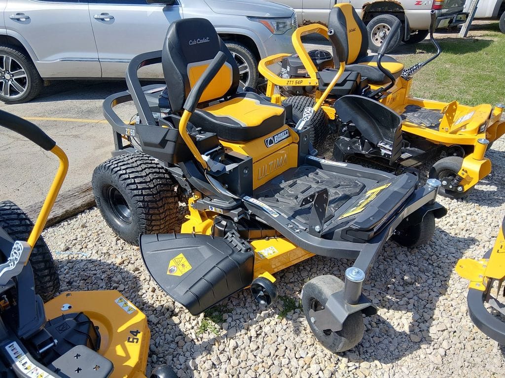 2026 Cub Cadet Z2 50 Equipment Image0