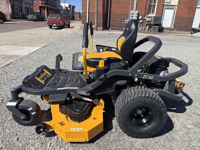 Image of Cub Cadet Z2 54 equipment image 3