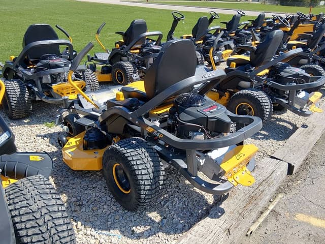 Image of Cub Cadet Z2 54P equipment image 2