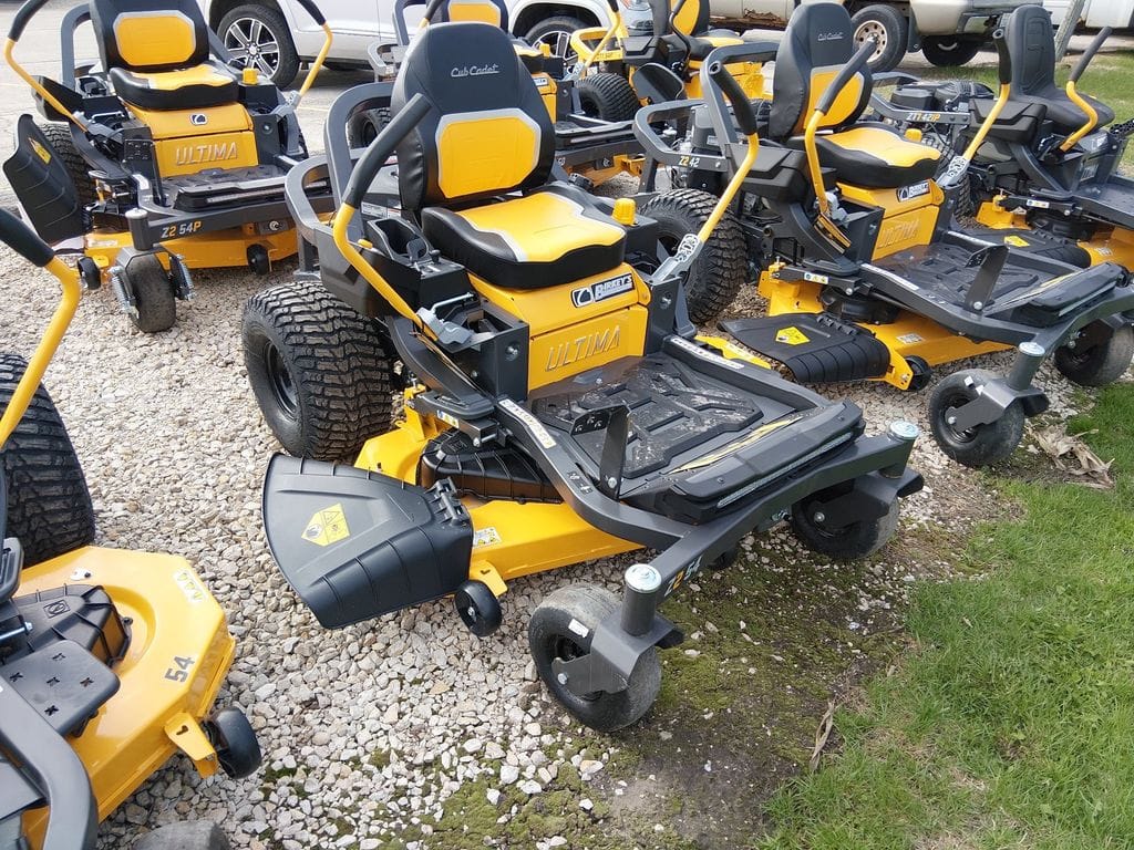 2026 Cub Cadet Z2 54 Equipment Image0