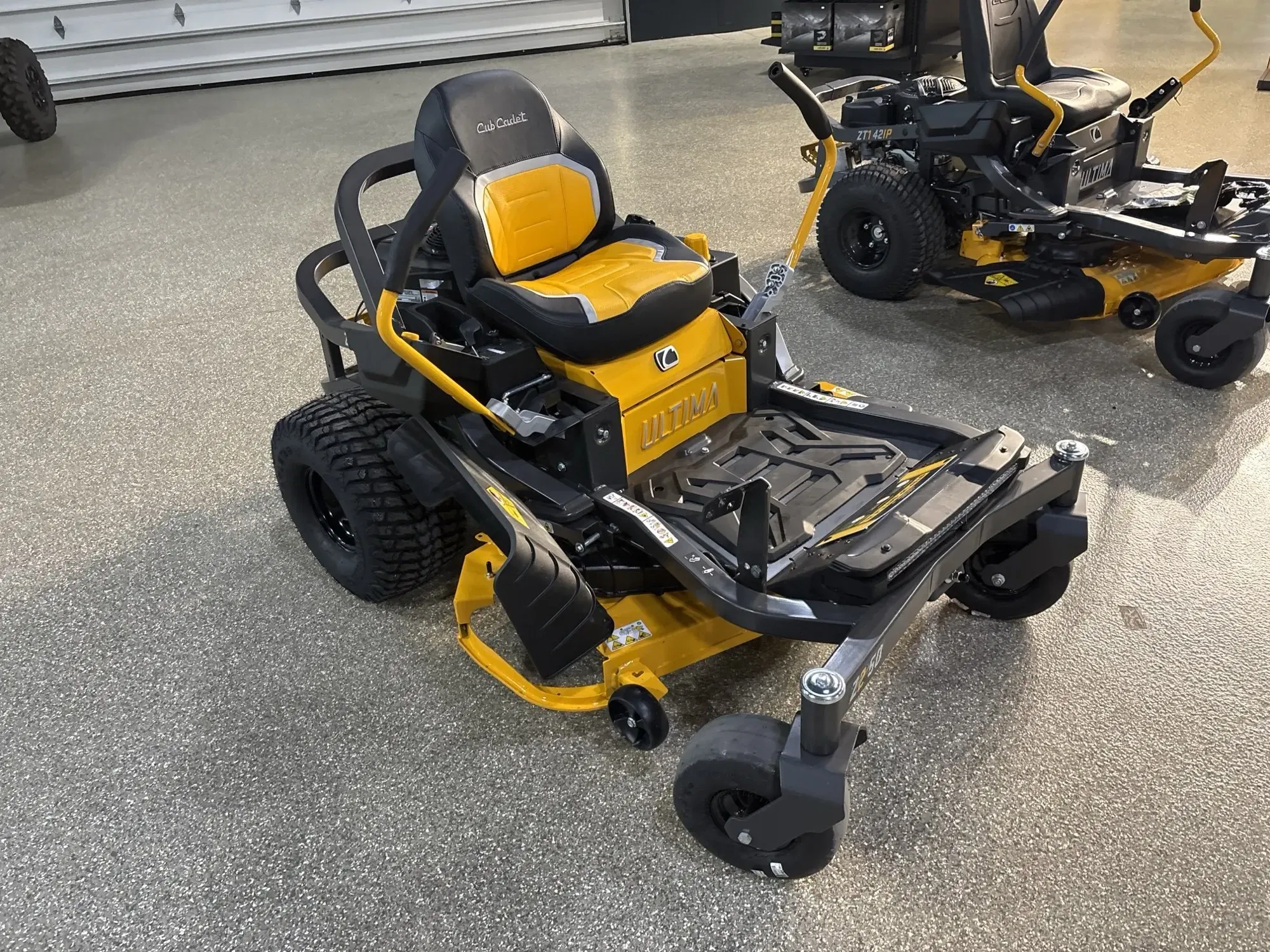 2026 Cub Cadet Z2 50 Equipment Image0