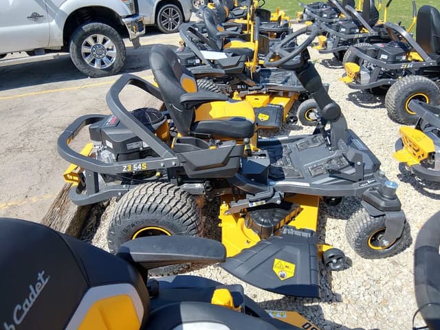 Image of Cub Cadet Z3 54S equipment image 4
