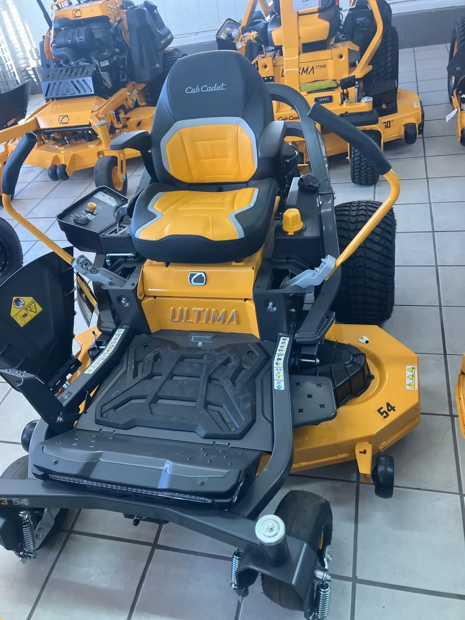 2026 Cub Cadet Z3 54 Equipment Image0