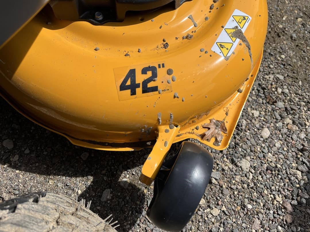 Image of Cub Cadet Ultima ZTS1 Image 1