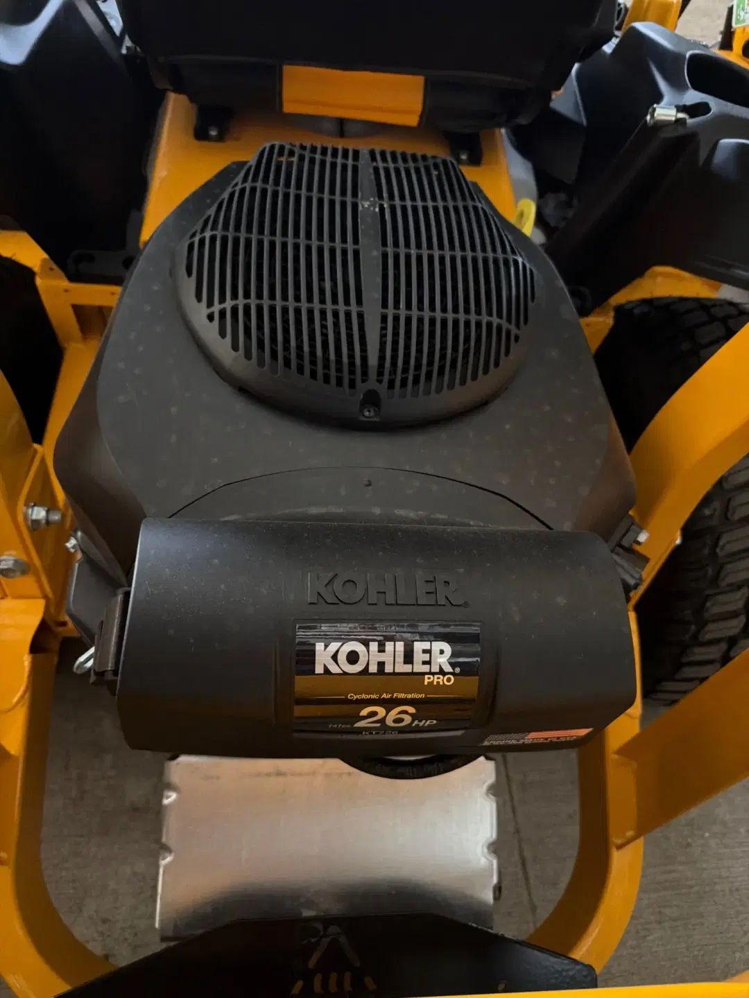 Image of Cub Cadet Ultima ZTX4 Image 1