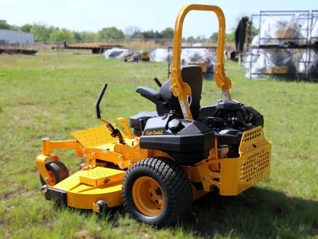 Image of Cub Cadet Pro Z972L equipment image 3