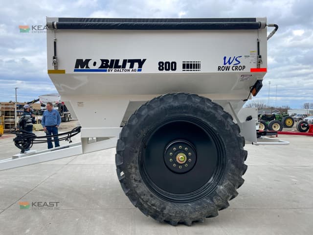 Image of Dalton Ag. Mobility 800 equipment image 1