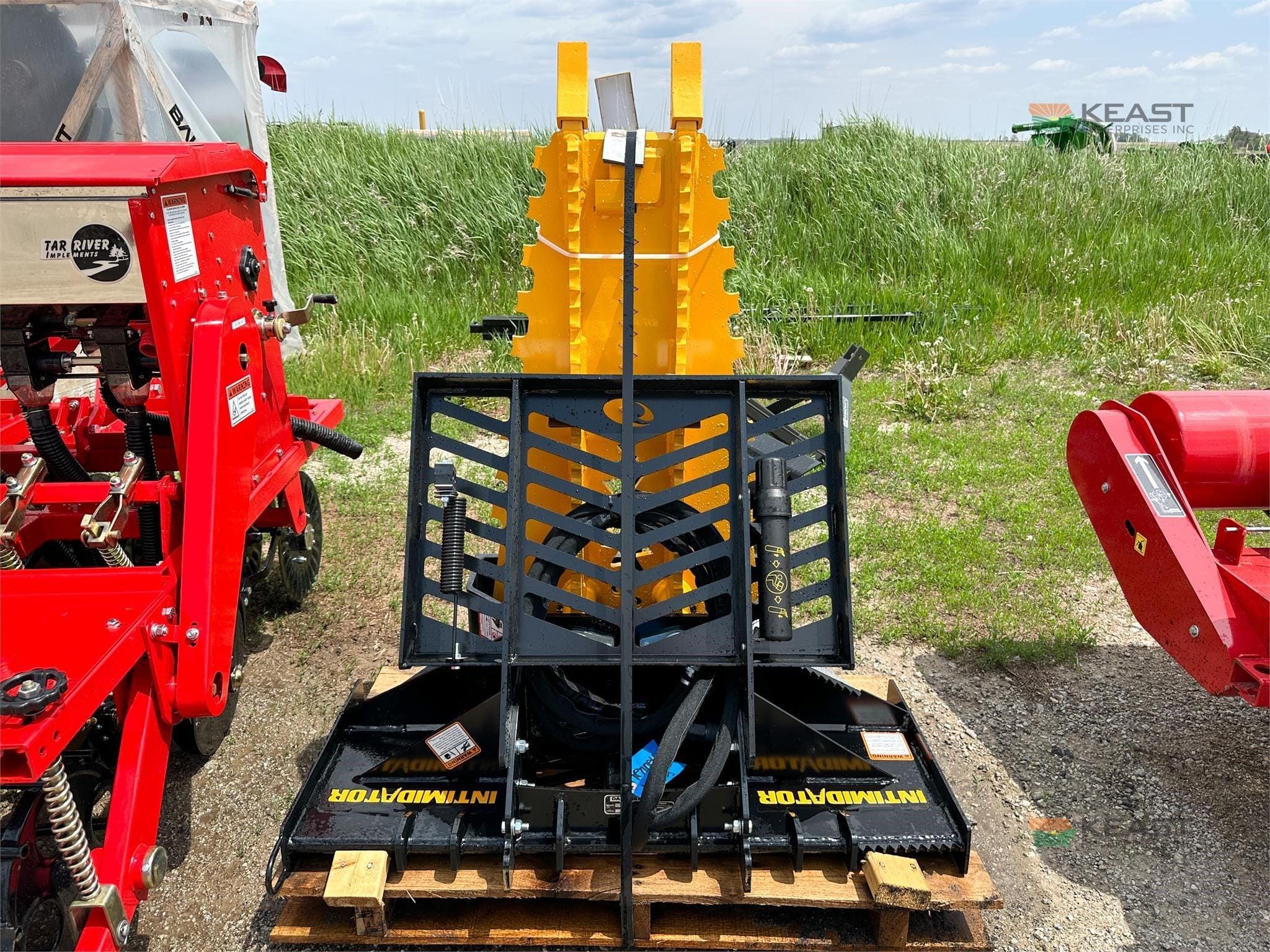 2026 Danuser Intimidator Equipment Image0