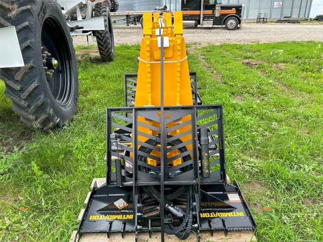 Image of Danuser Intimidator equipment image 1