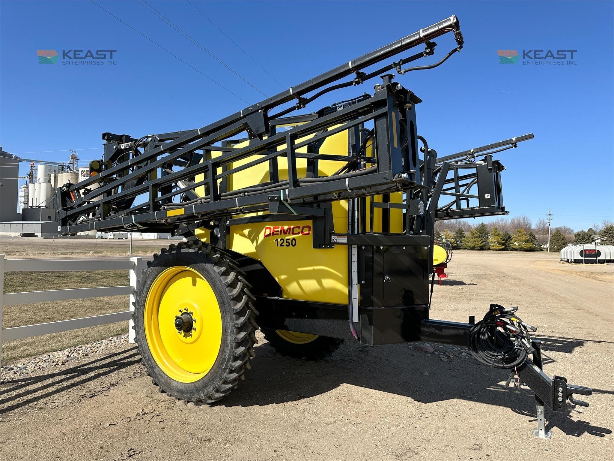 2026 Demco 1250 Equipment Image0