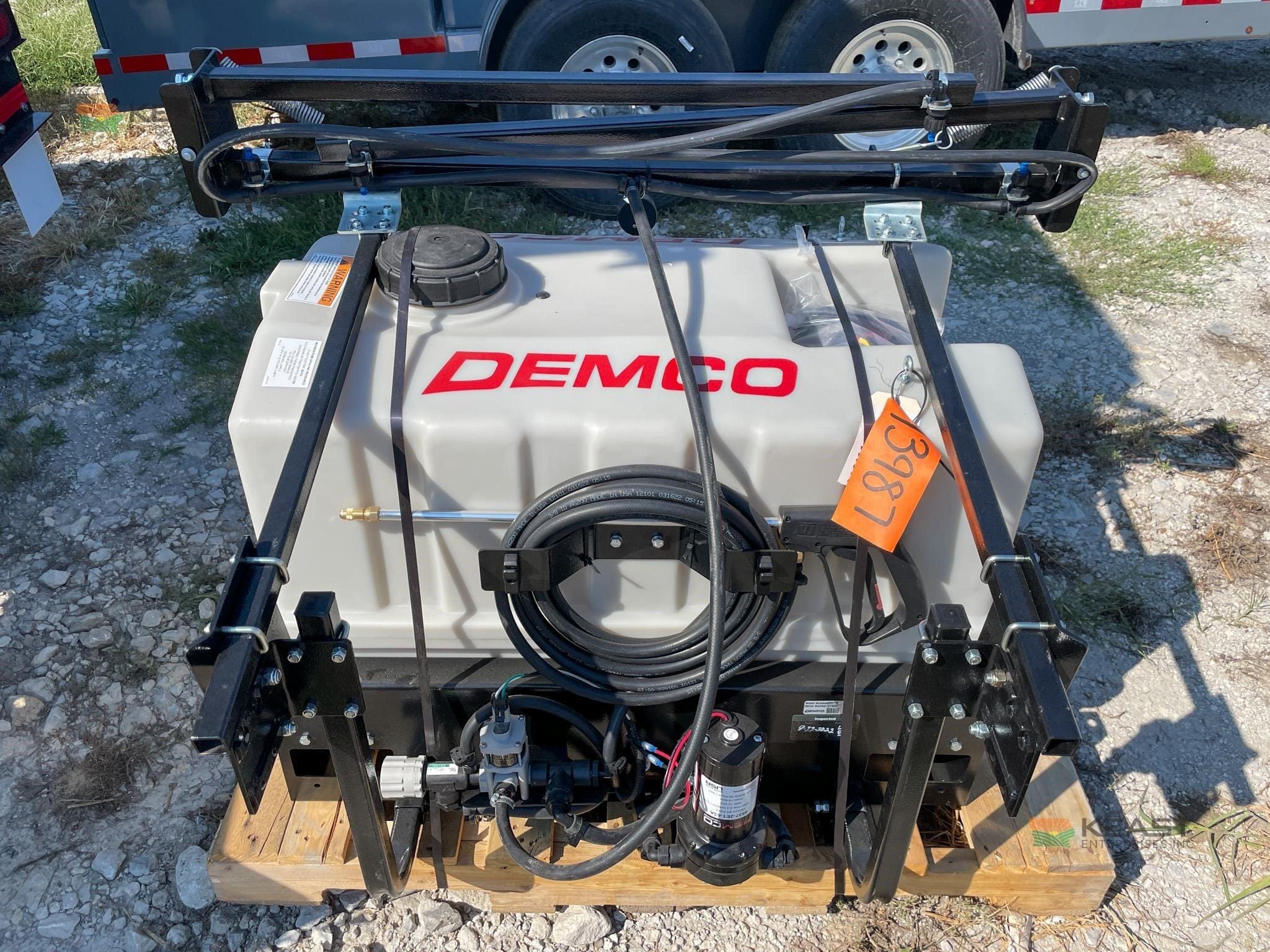 2026 Demco Pro 60 Equipment Image0