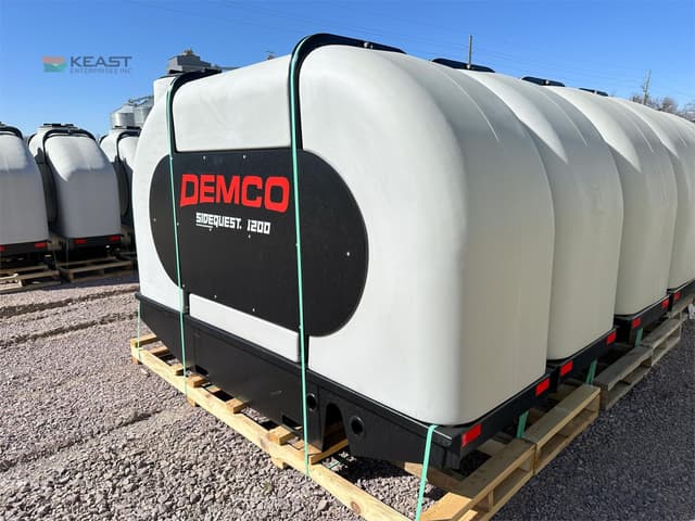 Image of Demco Side Quest equipment image 1