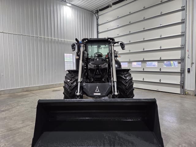 Image of Deutz-Fahr 6135C equipment image 2