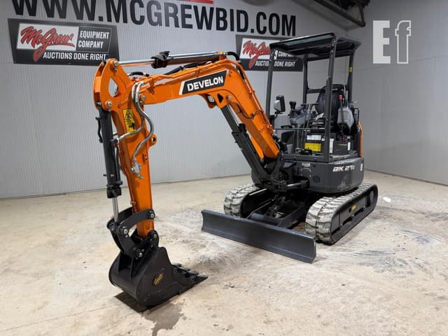 Image of Develon DX27Z-7 equipment image 1