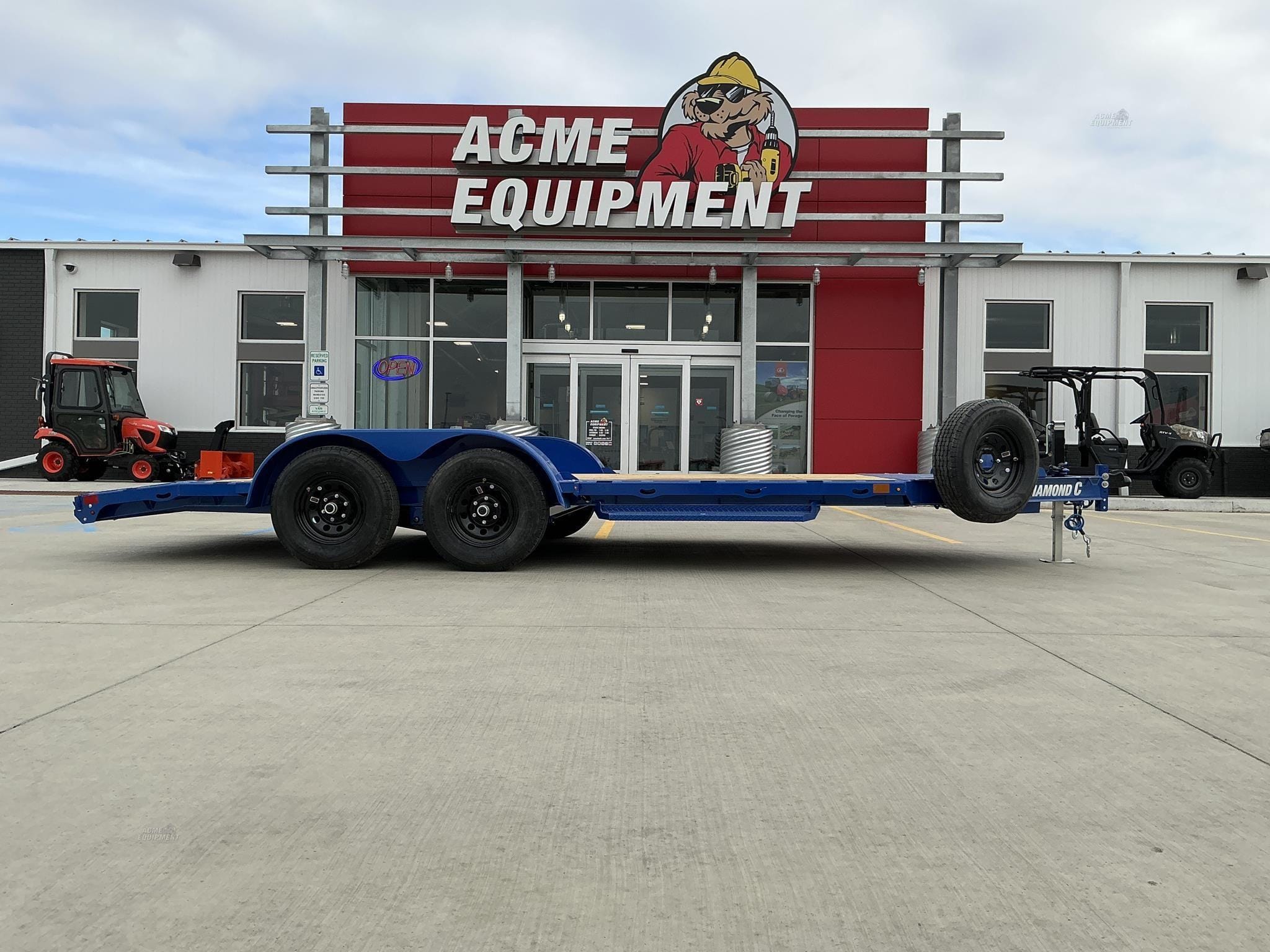 2026 Diamond C GTF Equipment Image0