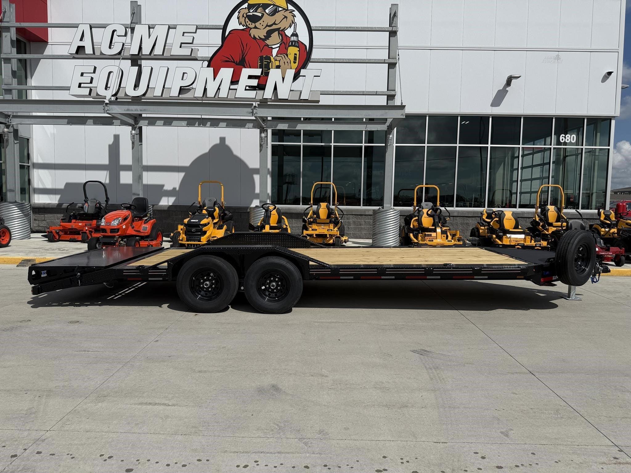 2026 Diamond C LPX Equipment Image0