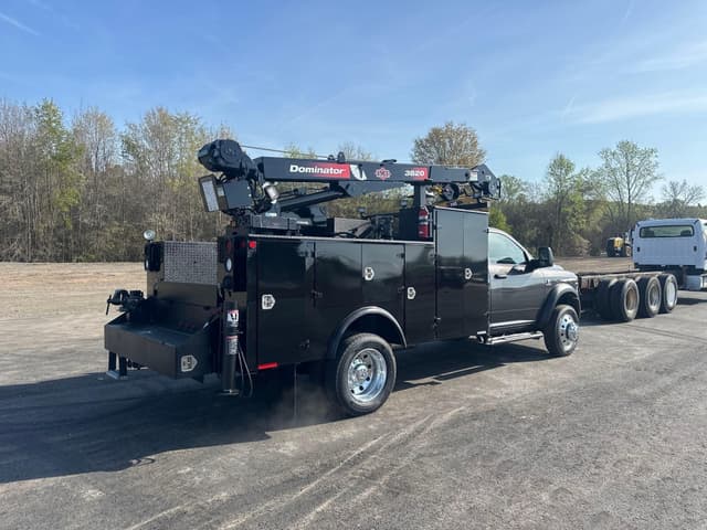 Image of Dodge Ram 5500 equipment image 3