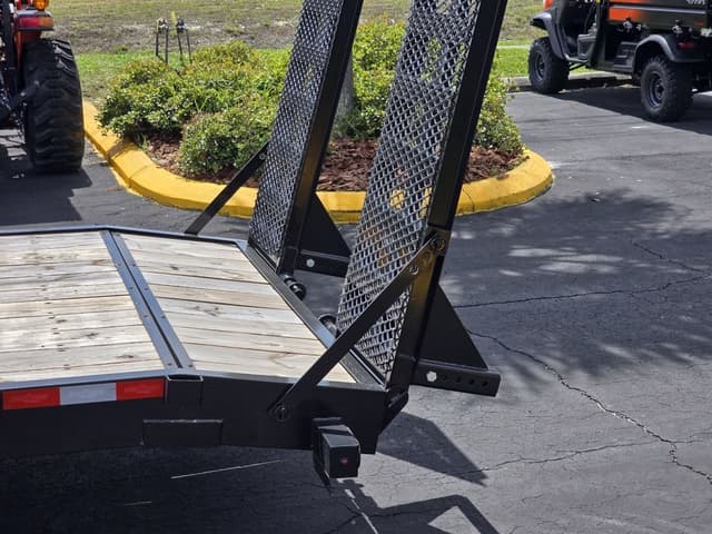 Image of Down 2 Earth Trailers Undetermined equipment image 2