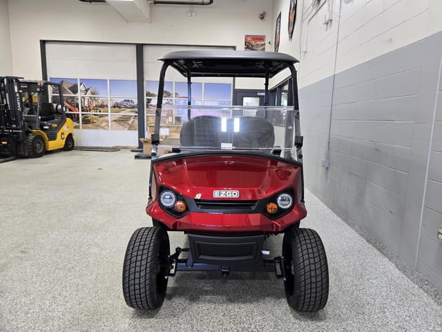 Image of EZ-GO Express L6 equipment image 2