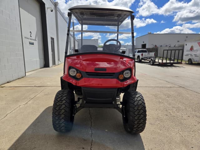 Image of EZ-GO Express S4 equipment image 2